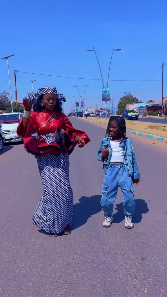 @EUNICE WAX MK officiel 🇨🇩