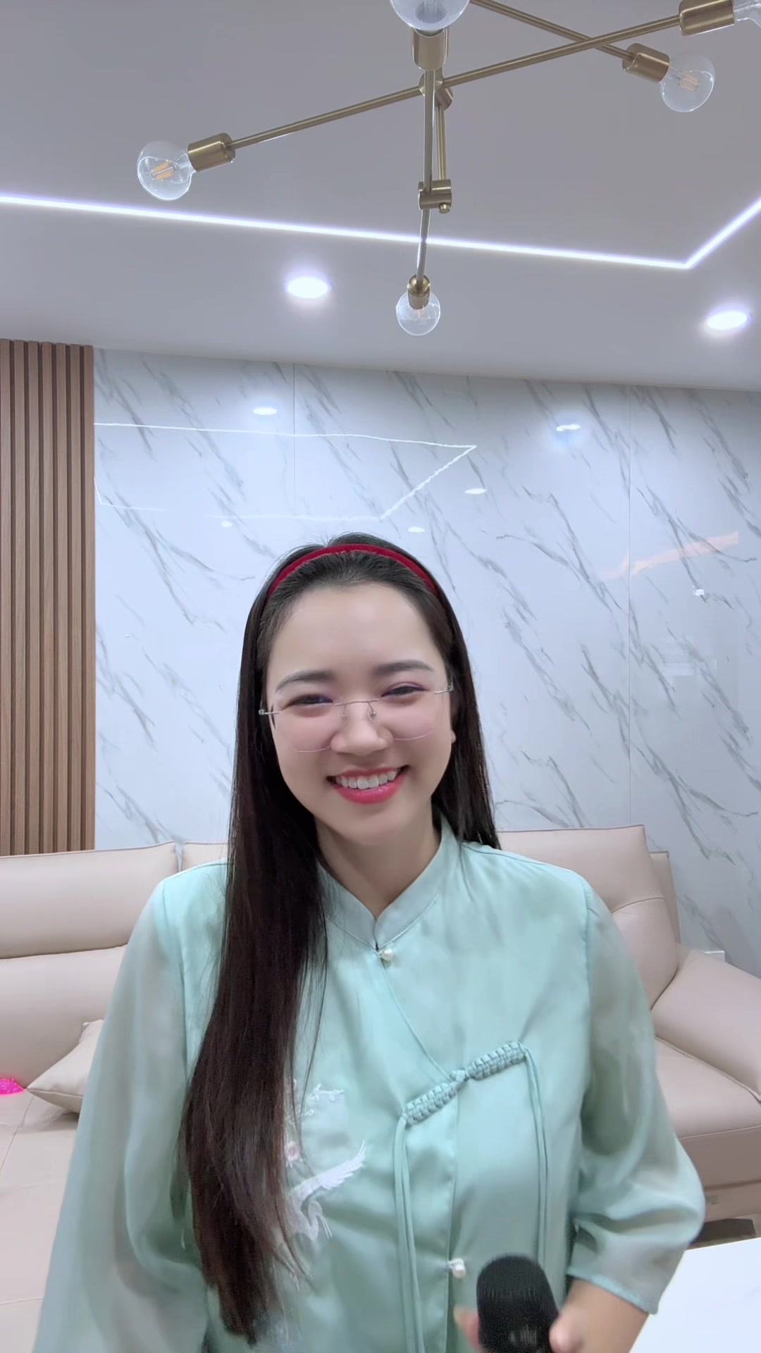 @Lạc Hy