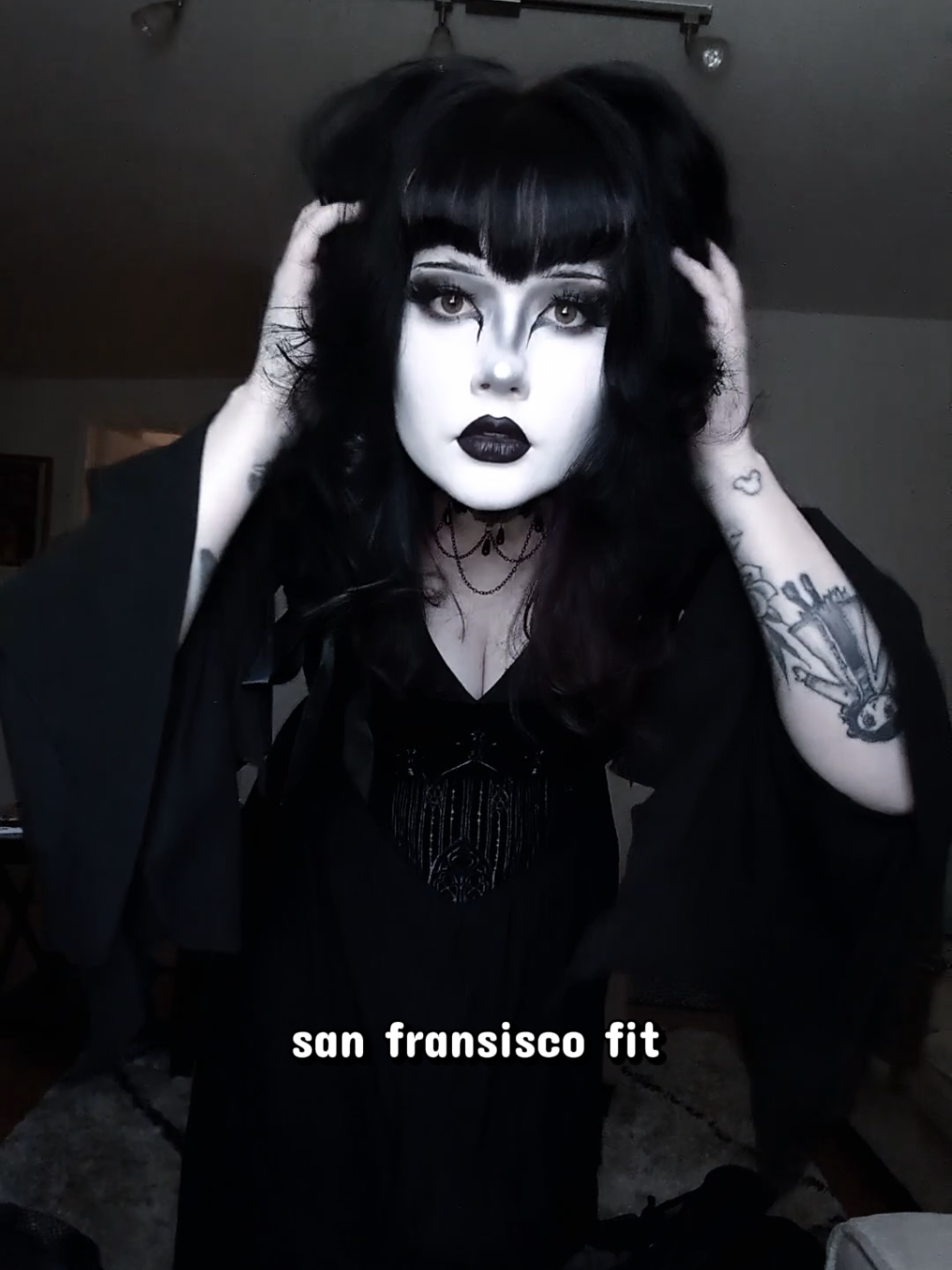 @♱ 𝐫𝐞𝐧 ♱ | ɪɢ: ᴠᴀᴍᴘʀᴇɴ_