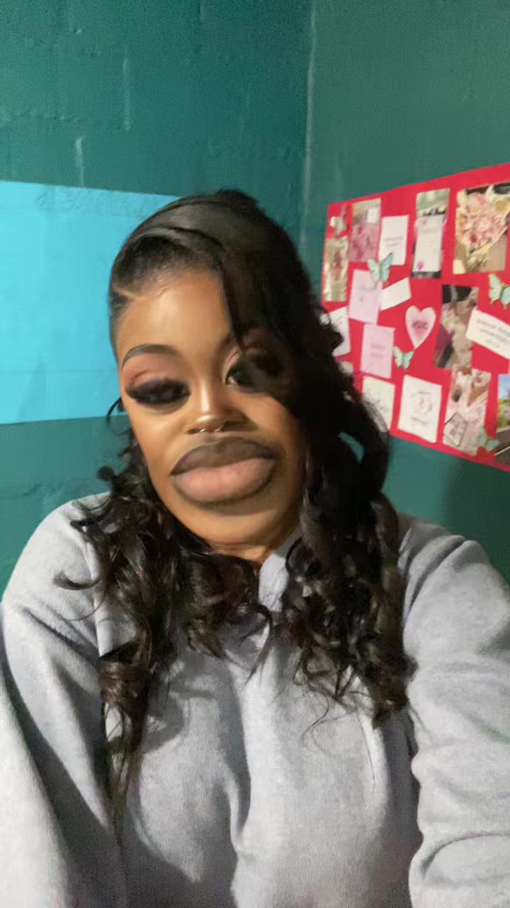 @𝐂 𝐑 𝐘 𝐒 𝐓 𝐀 𝐋 🧚🏽&zwj;♀️