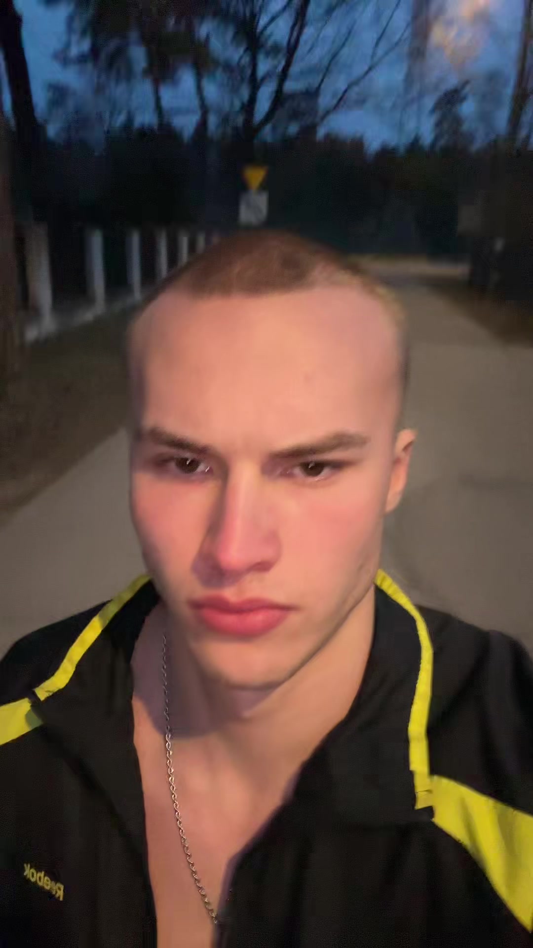 @𝗠𝗘𝗟𝗘𝗫