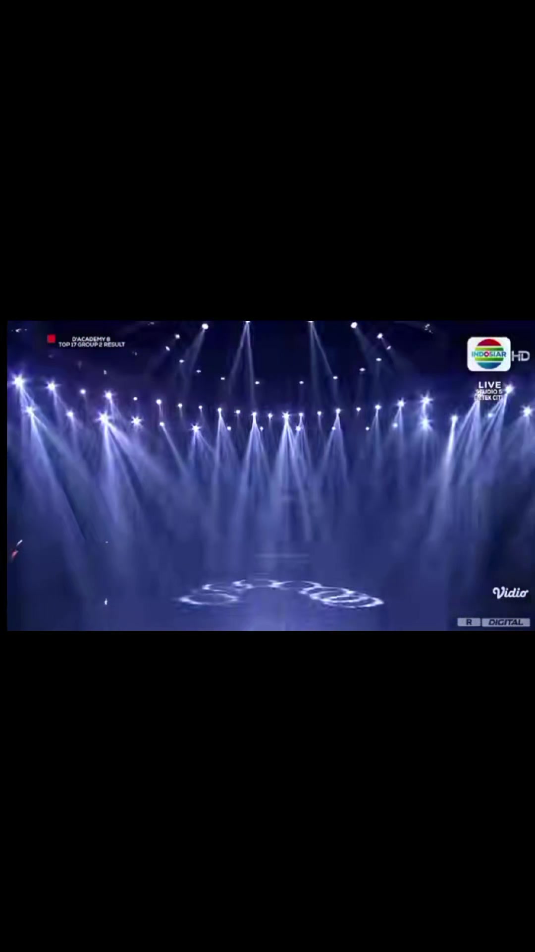 @phi16