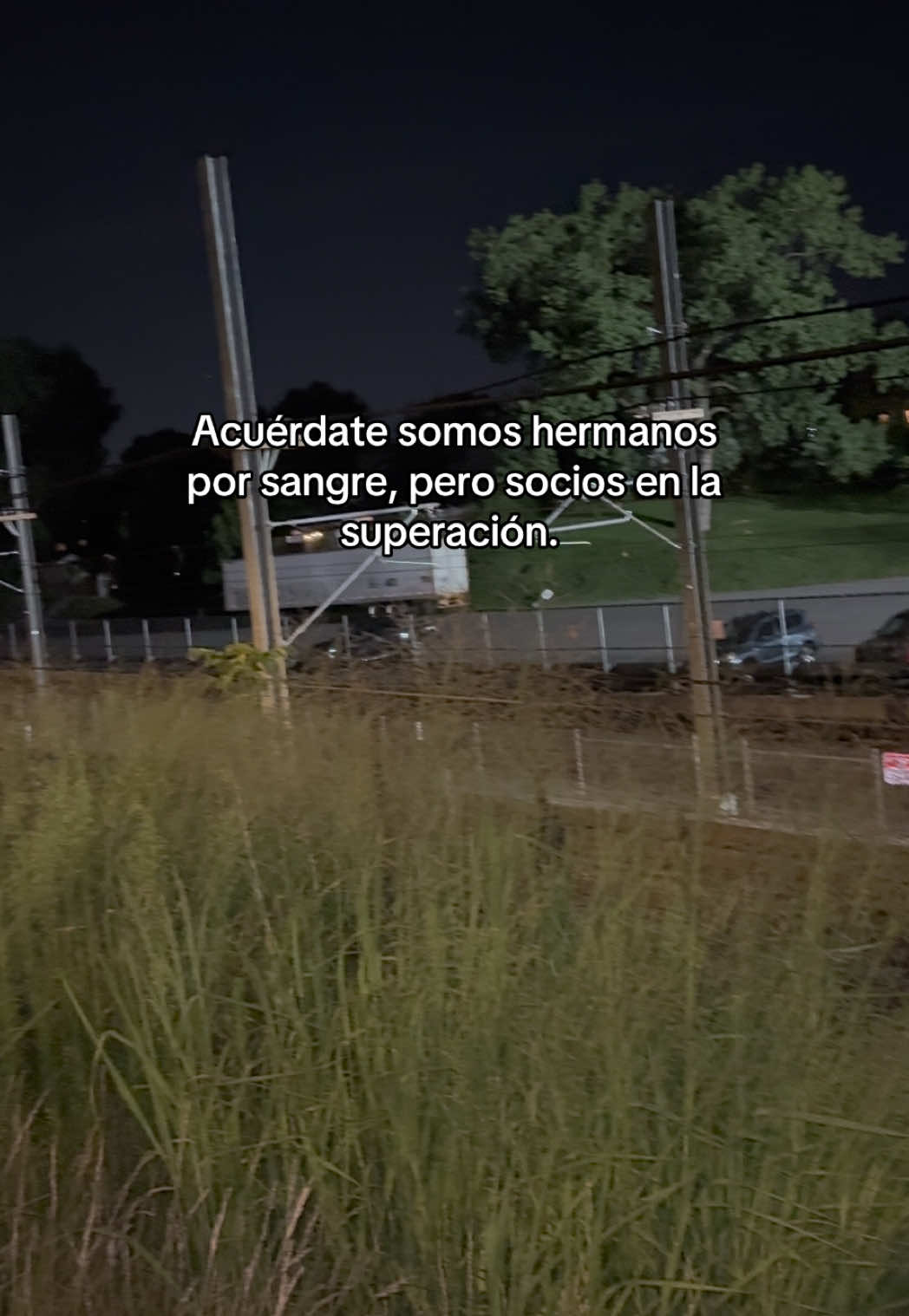 @𝑬𝑳 𝑩𝑶𝑺𝑻𝑶𝑵