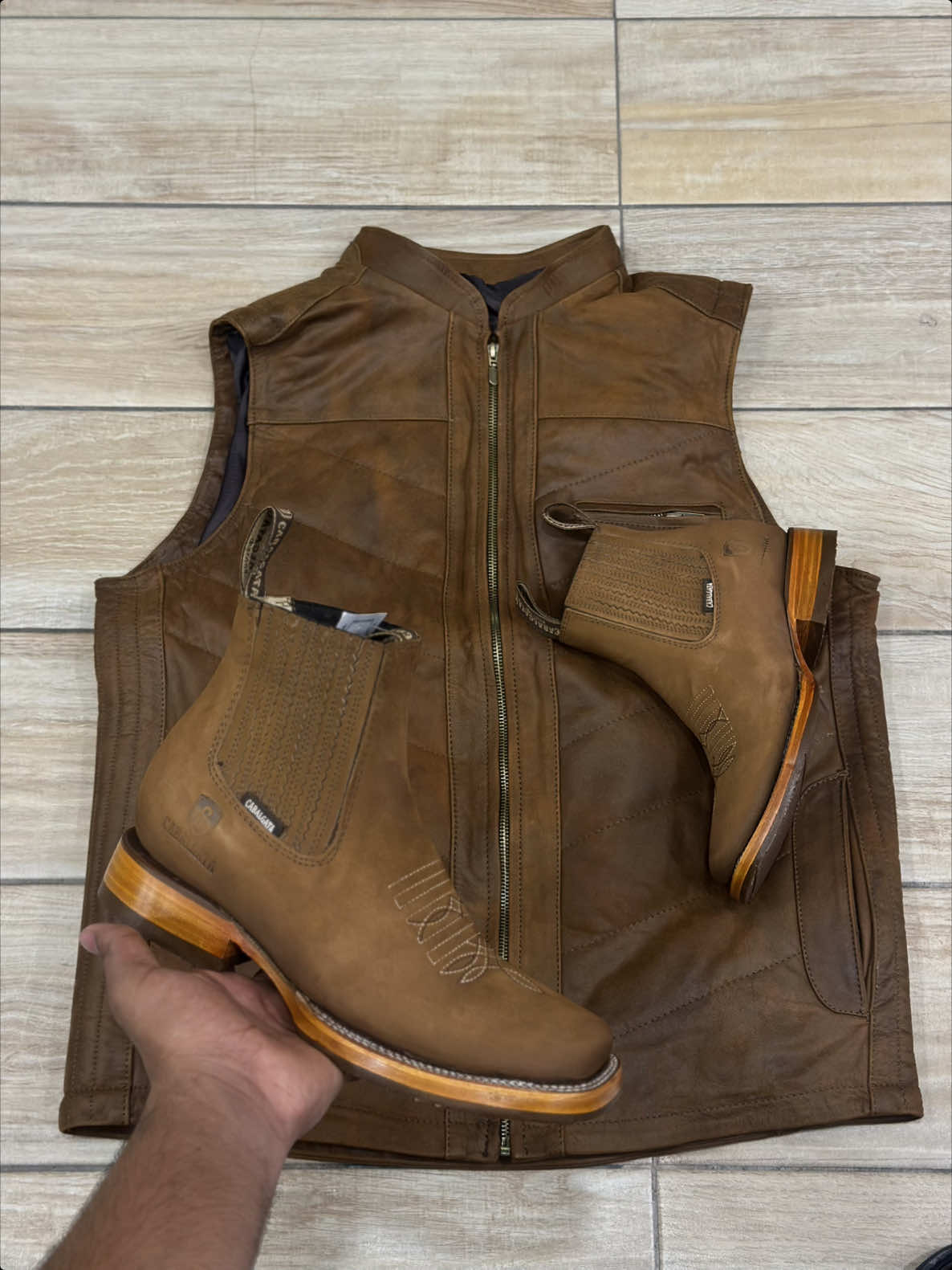 @Lara boots
