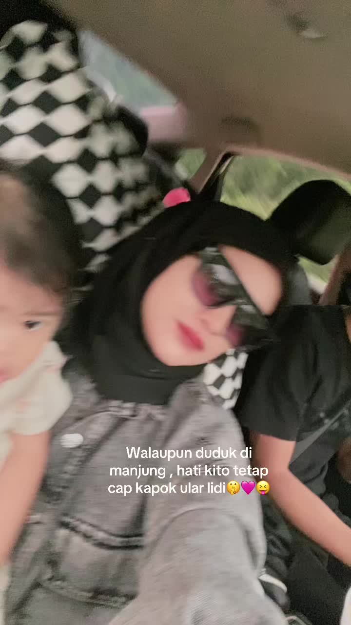 @Schaa