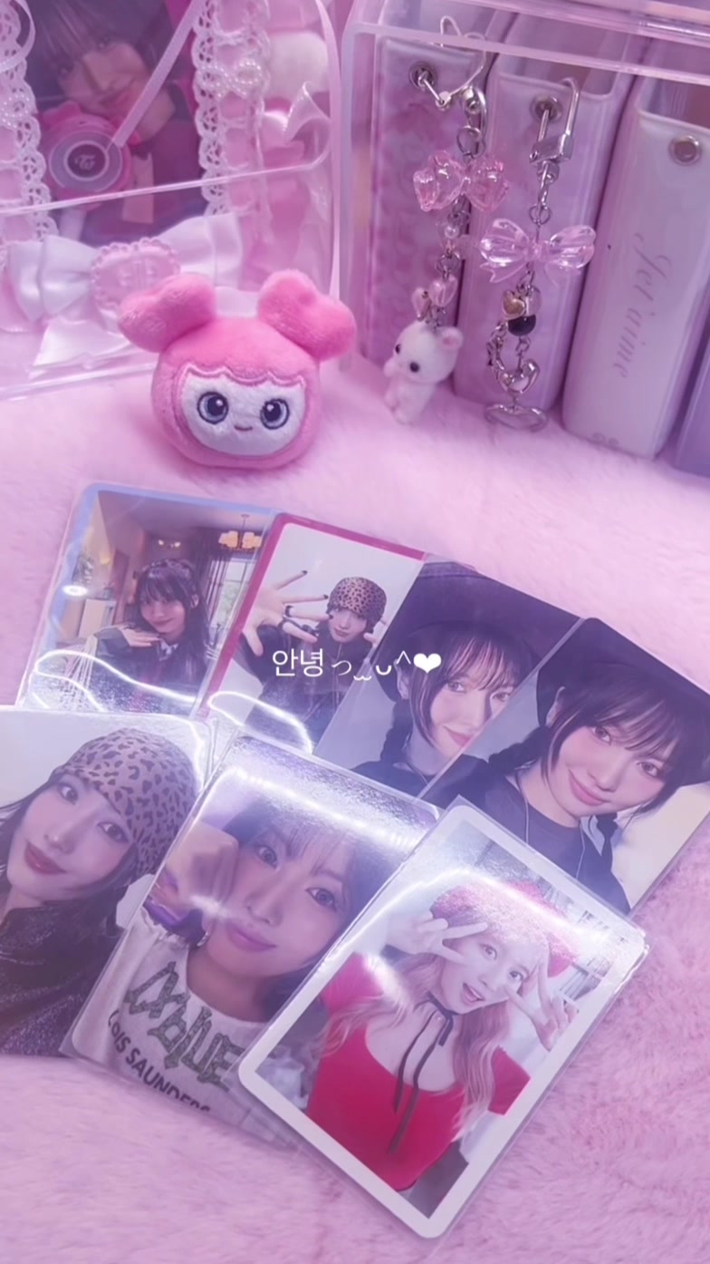 @Lia⟡.·