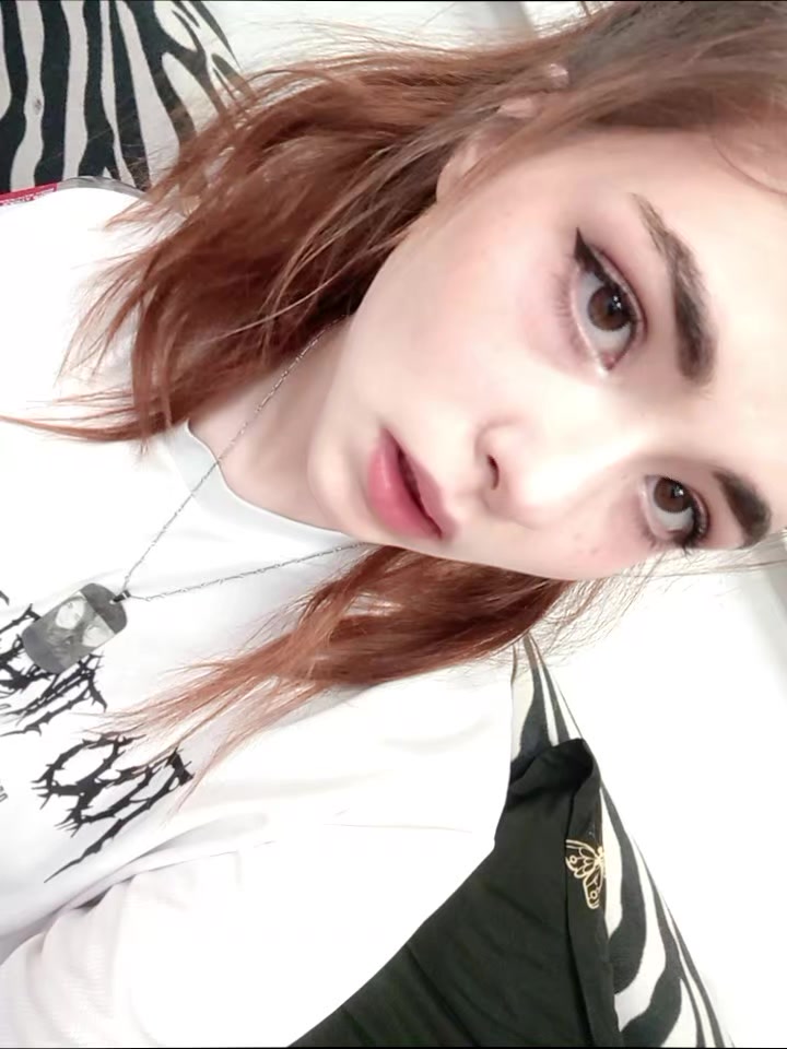 @Сиюшаа ♡