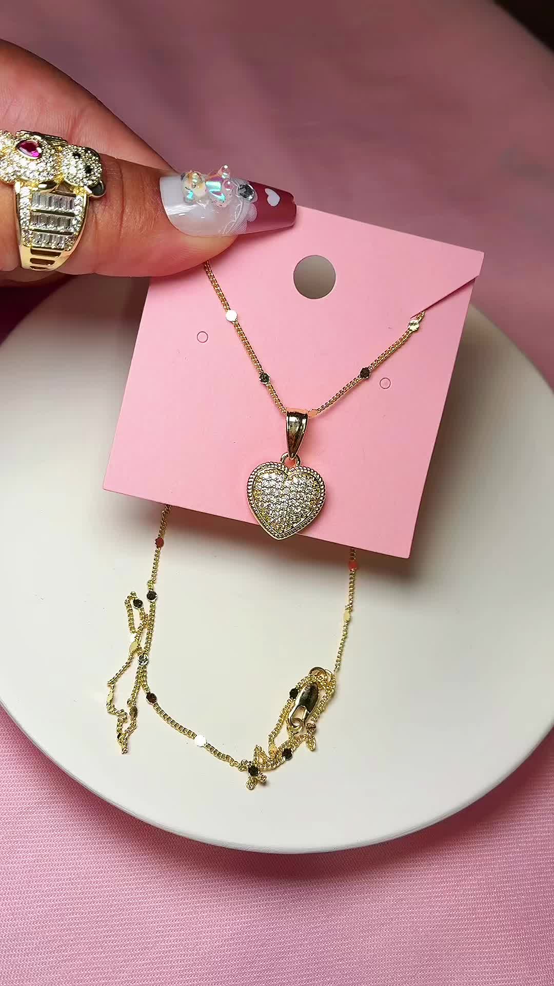 @cutegirlmarketplace