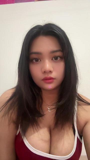 @Hello its me Tyara