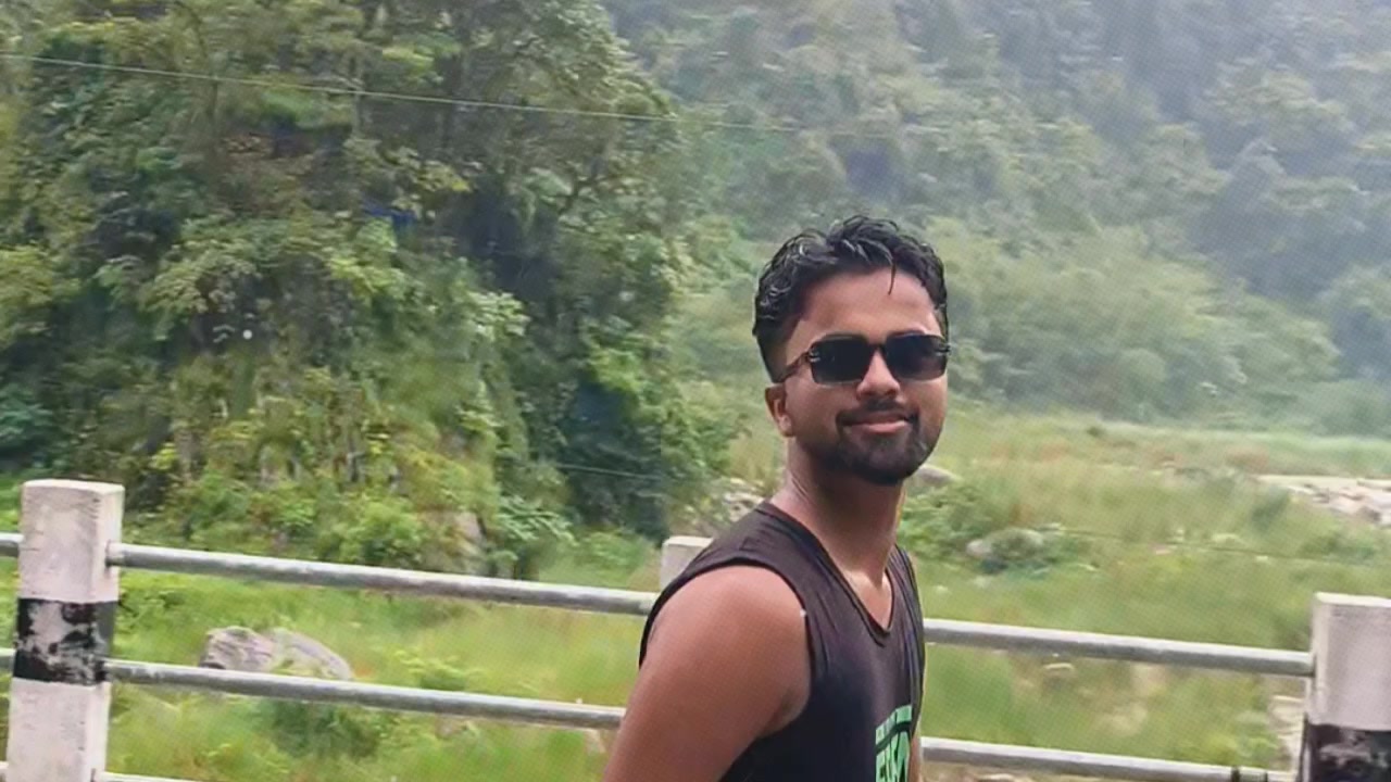 @𝙈𝙧_सिद्ध_𝙝𝙖𝙧𝙩𝙝 🦅