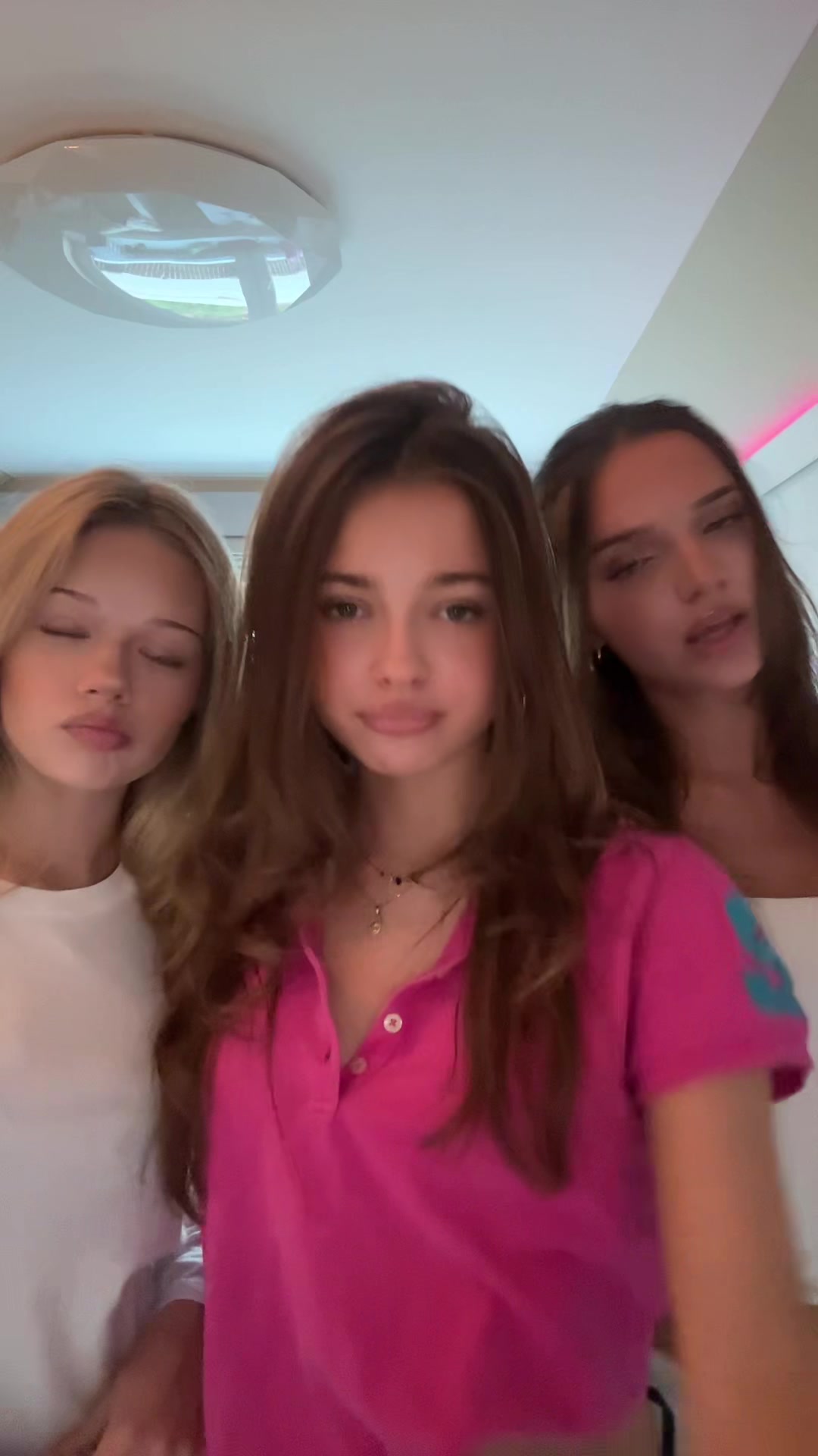 @Natasza