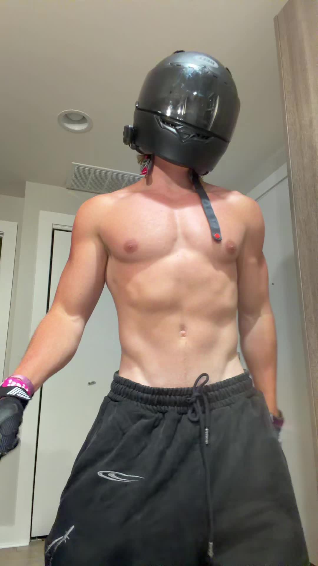 @Luke_V3