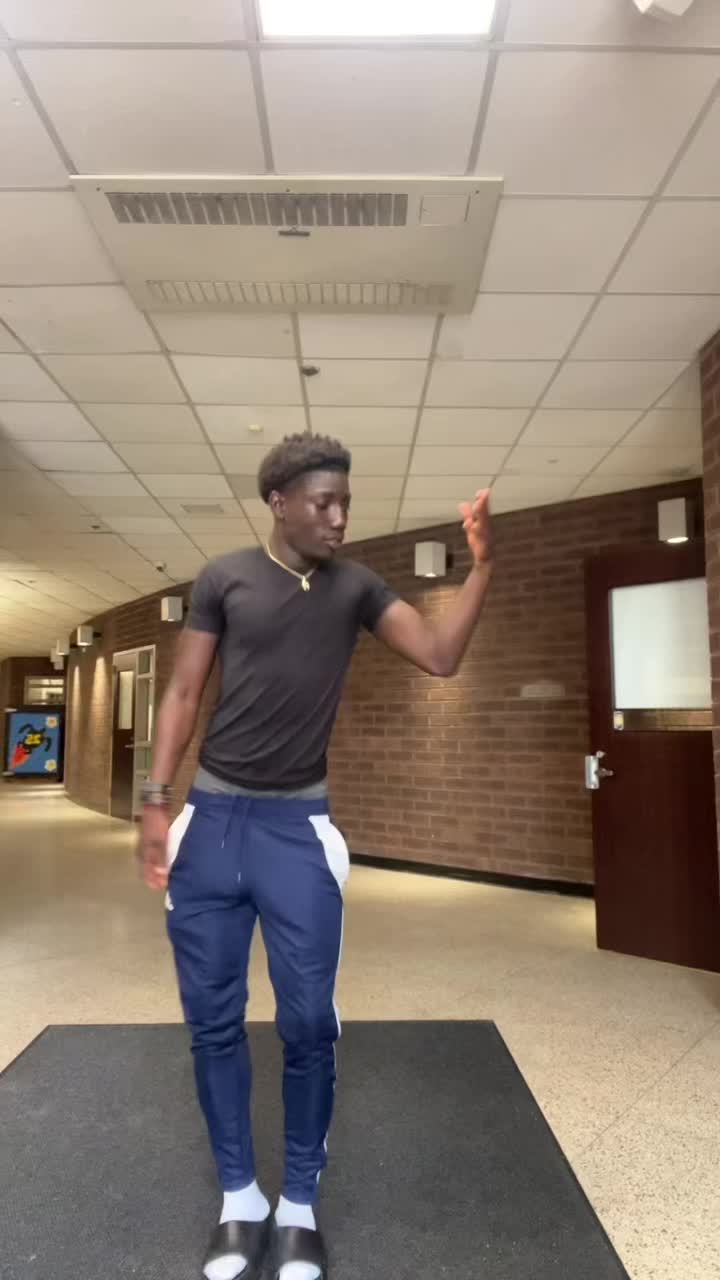 @J4🕺🏾.
