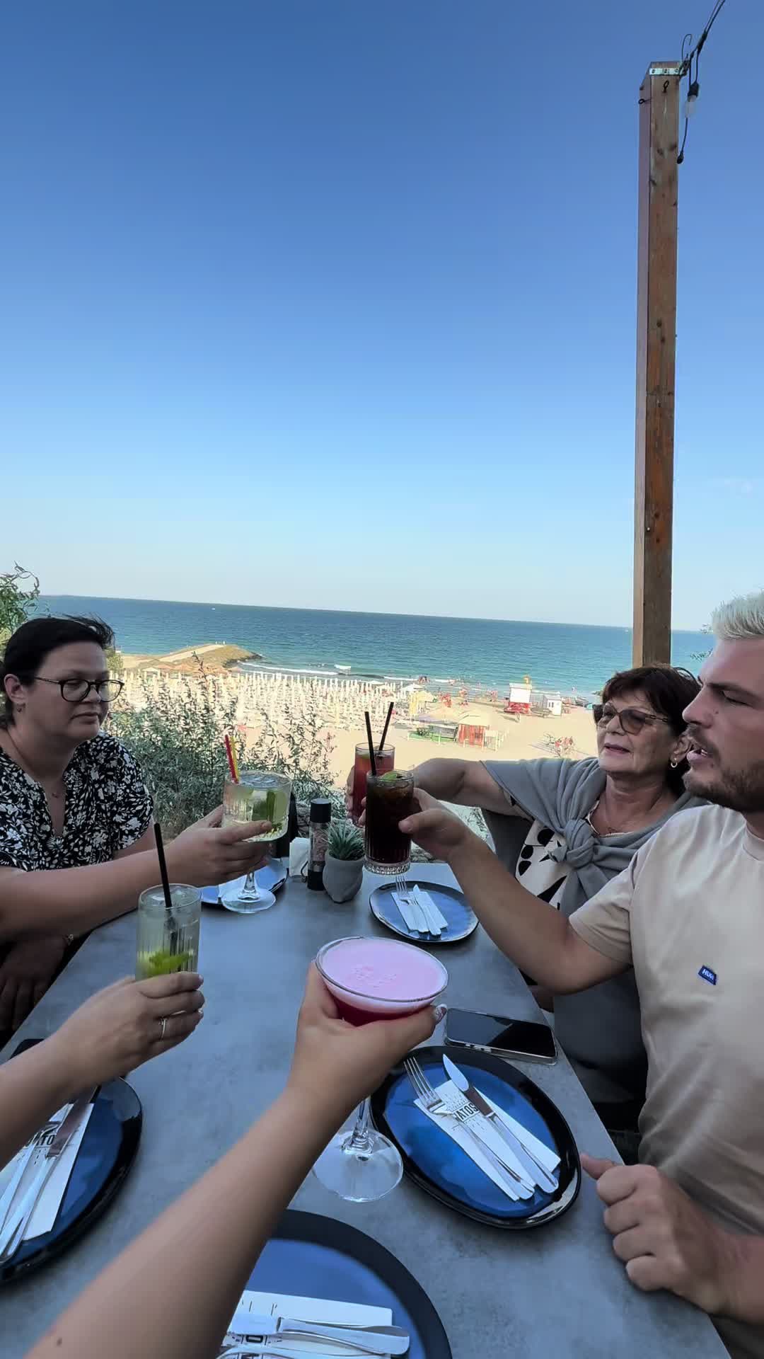 @Razvan Botezatu
