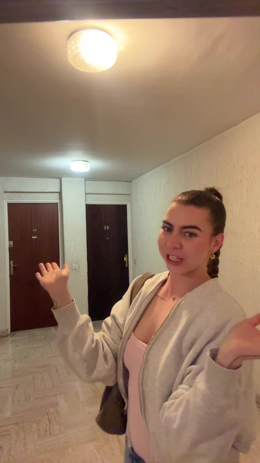 @Violette 🦋💜
