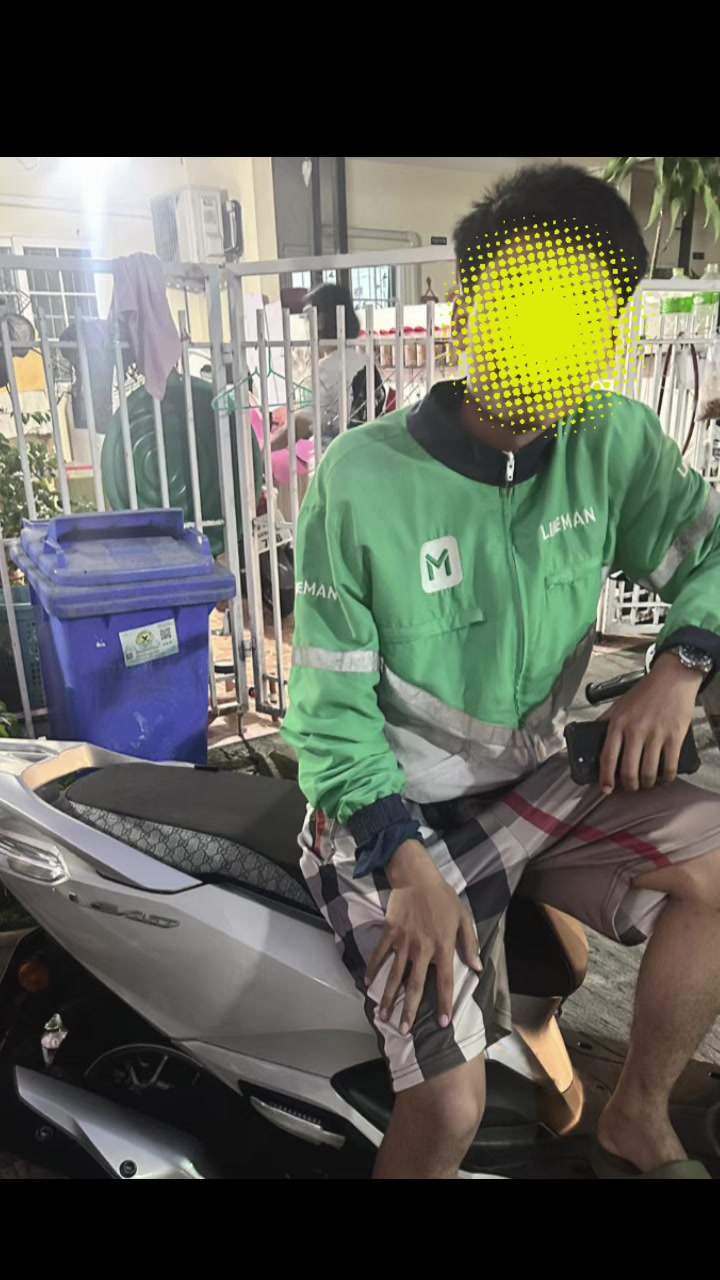 @พ่อหนุ่มหน้าหวาน(301K)