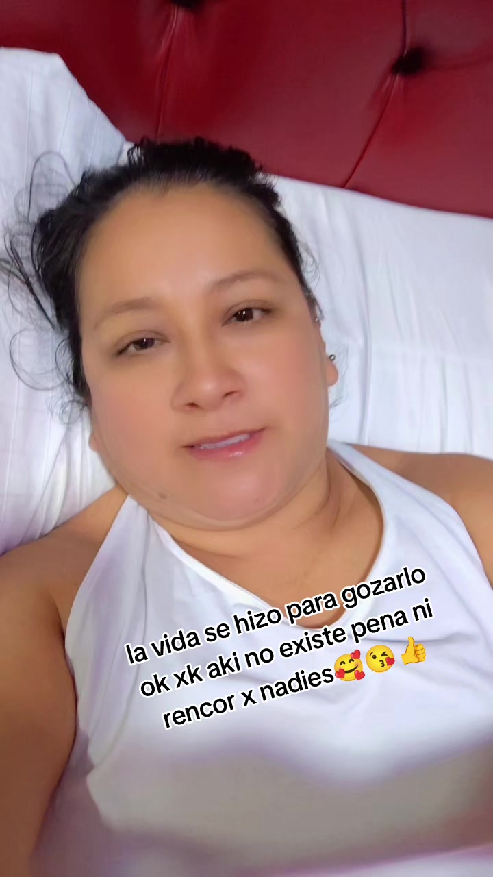 @emilia espinoza💐