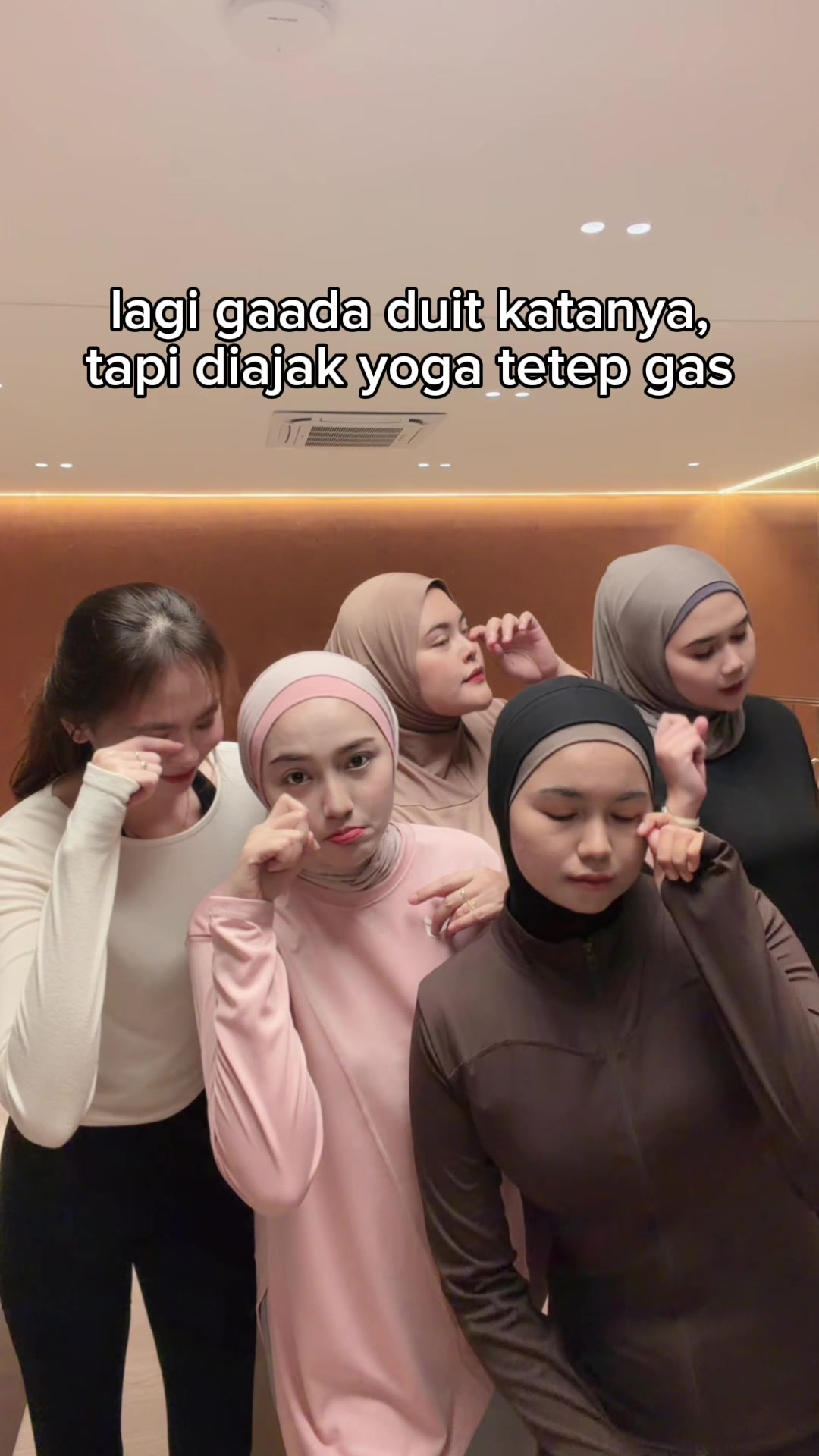 @Nisayaa