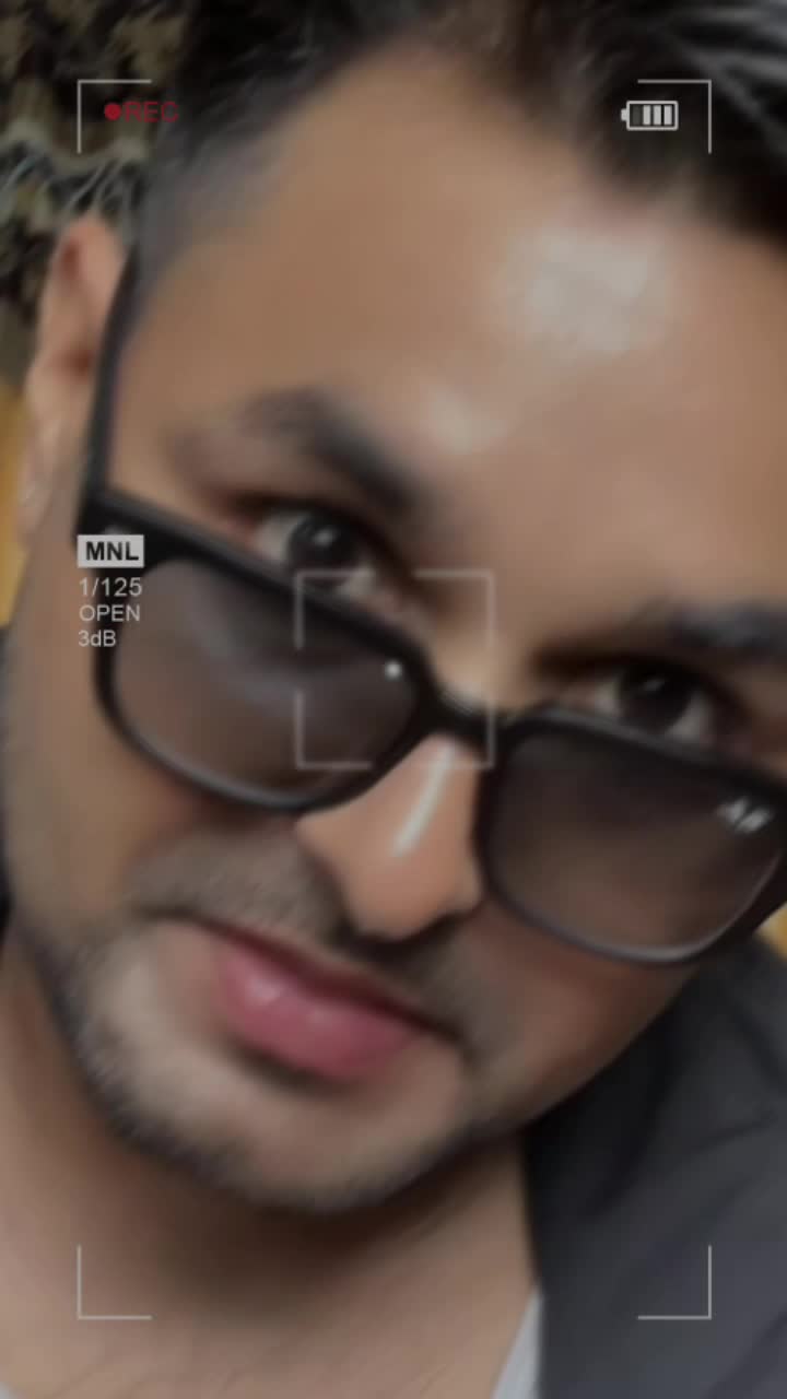 @𝐃 𝐍 𝐒