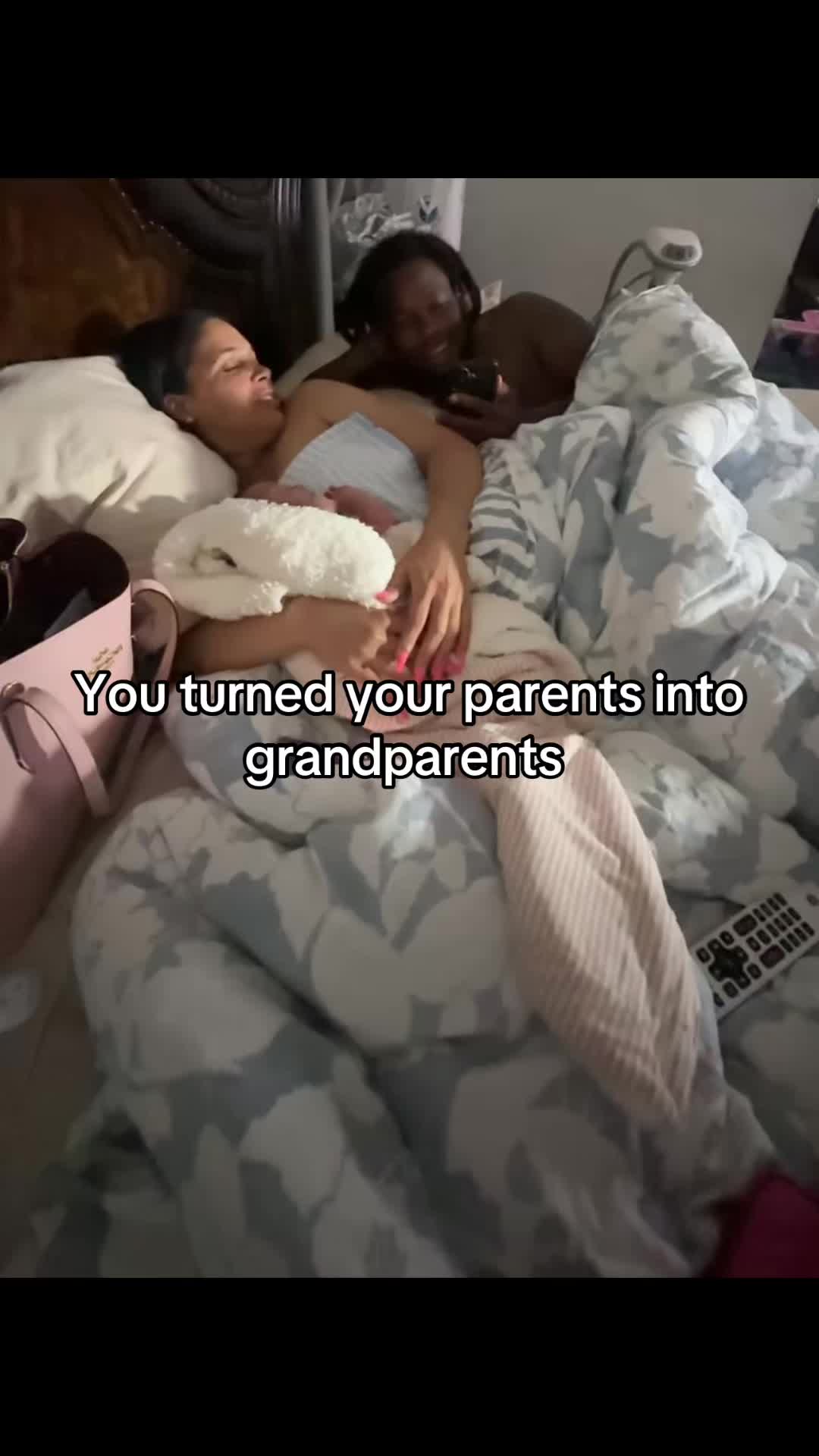 @Sistersx2