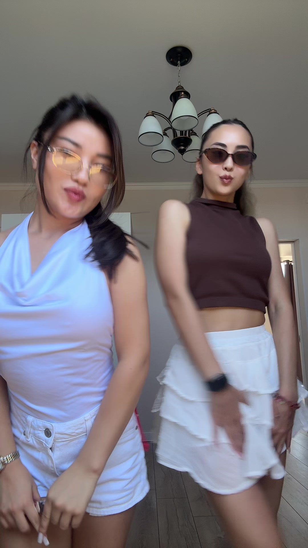 @Elya🫦