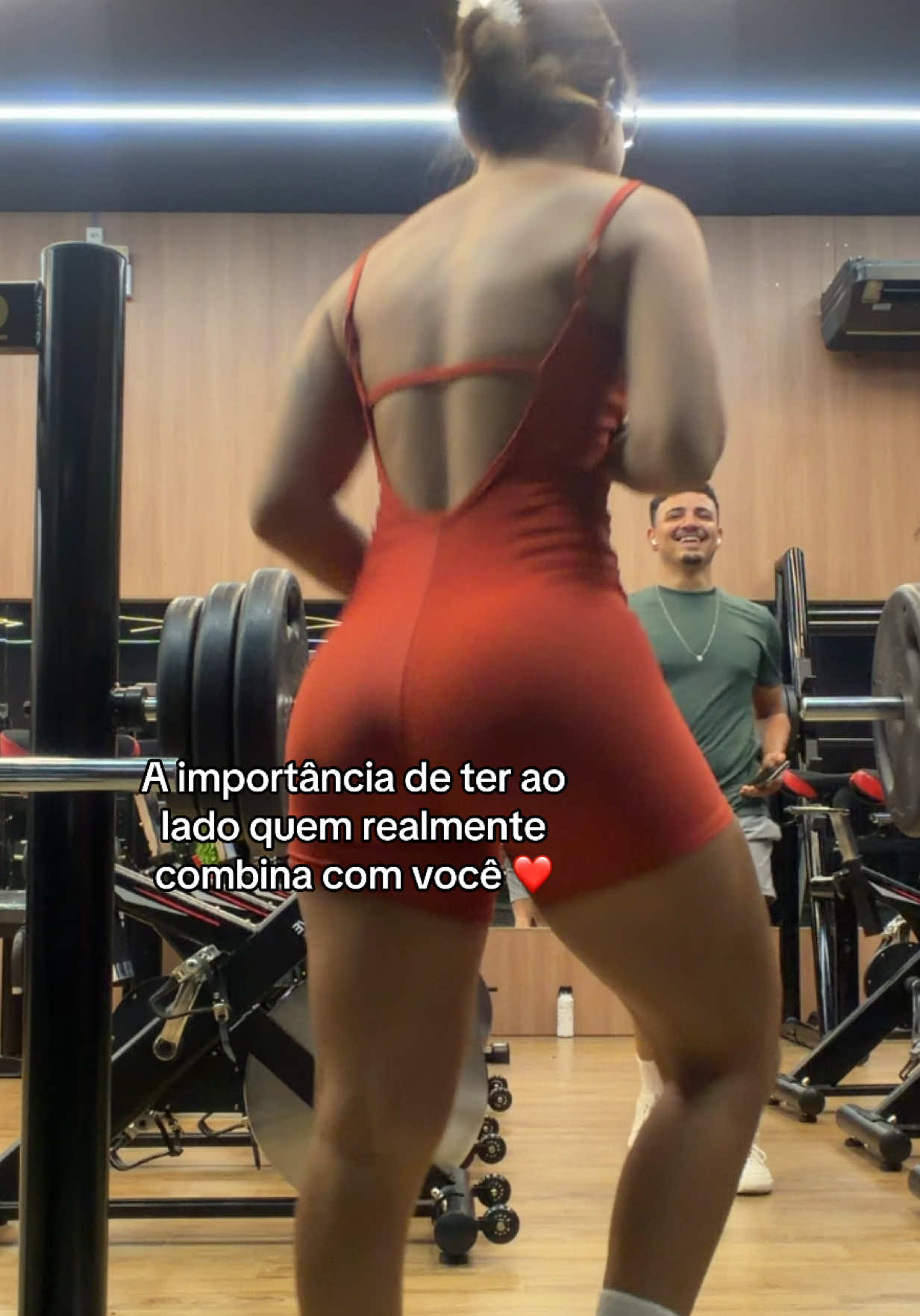 @_camilaeloi