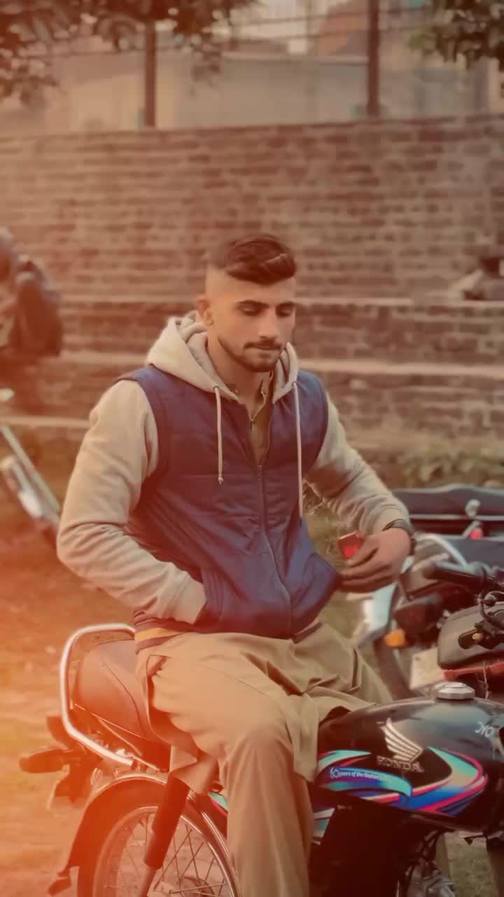 @ITX__GOلDEN