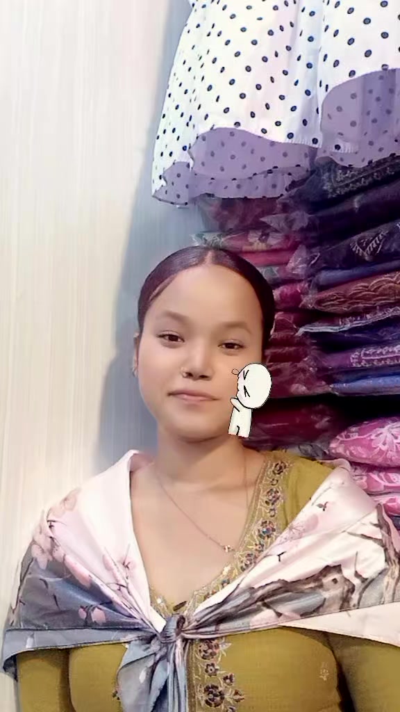@माही चौधरी ✨