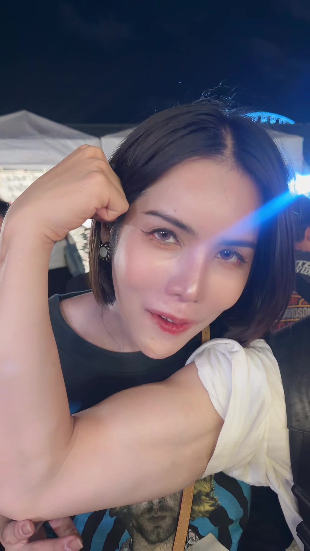 @นาราเครปกะเทย