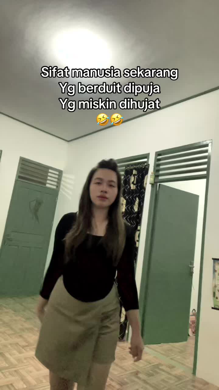 @W…🦋