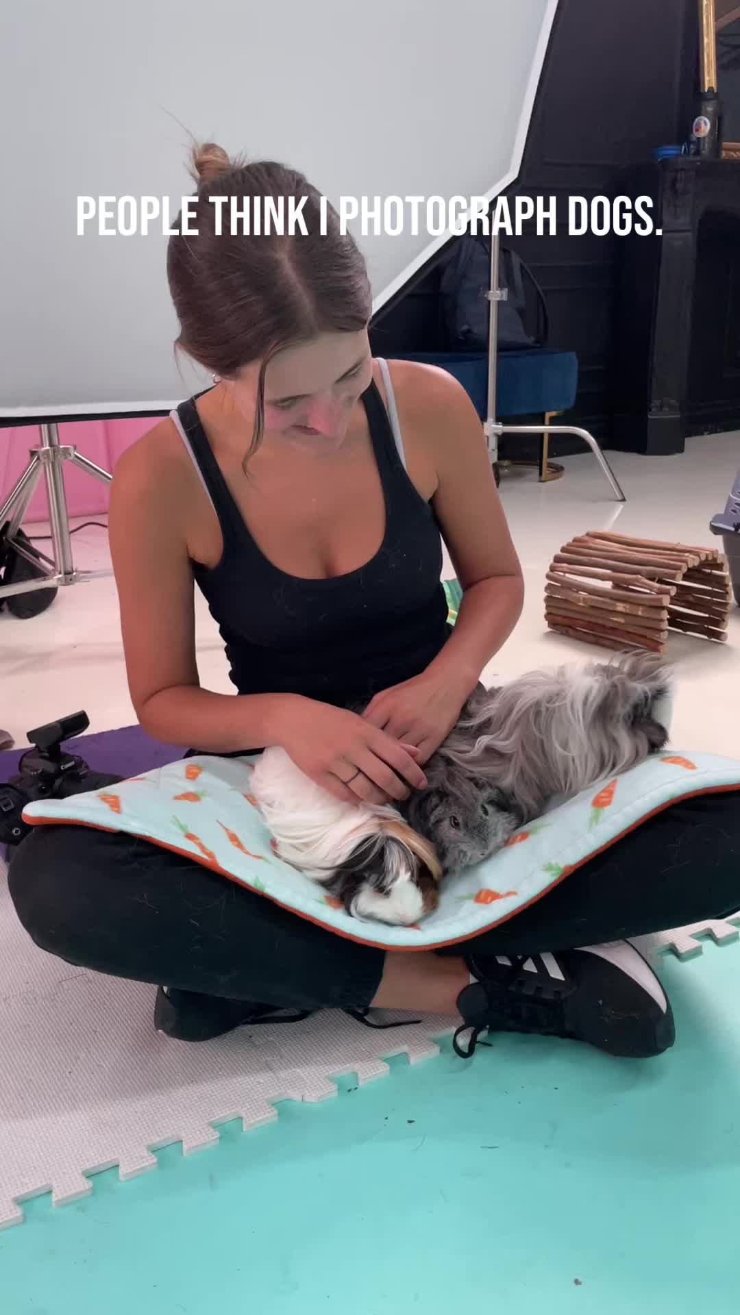 @FLOOFY STUDIOS