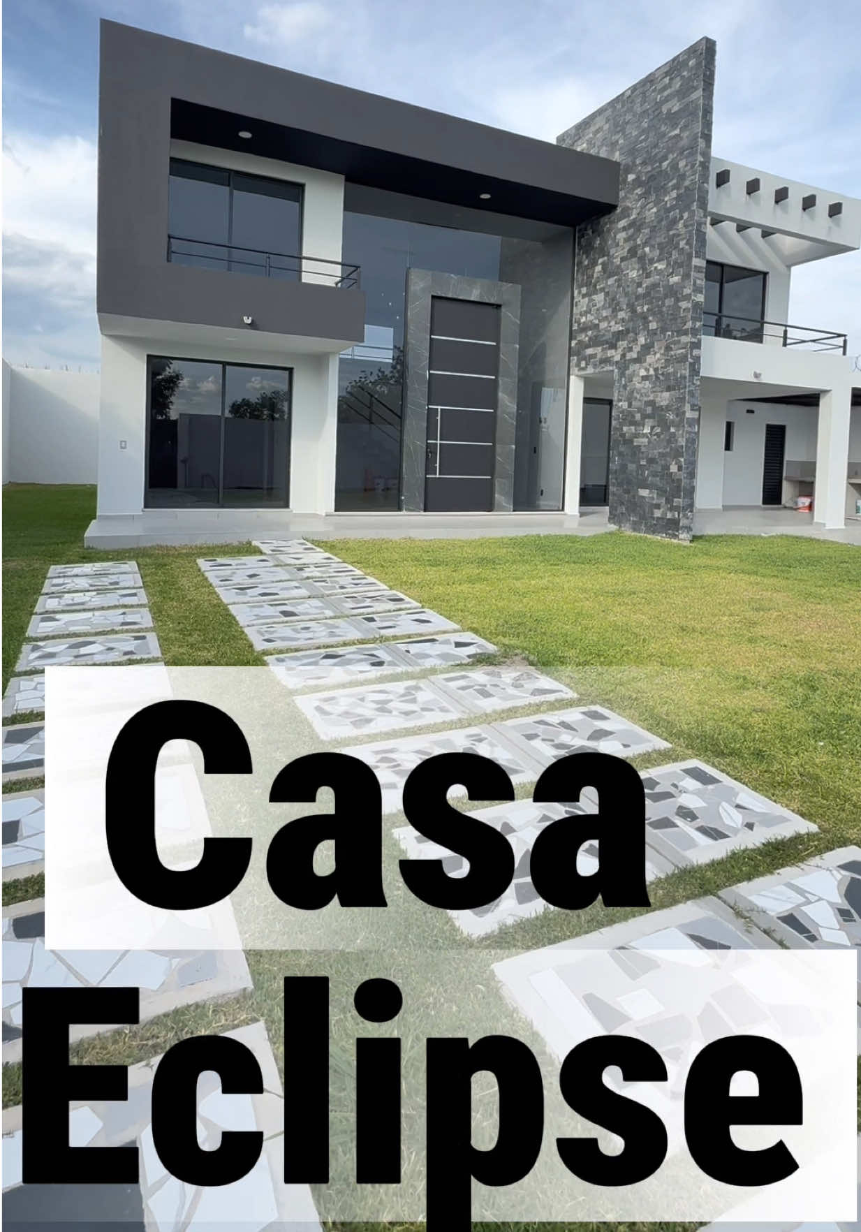 @RODRIGO GAYA / BIENES RAÍCES