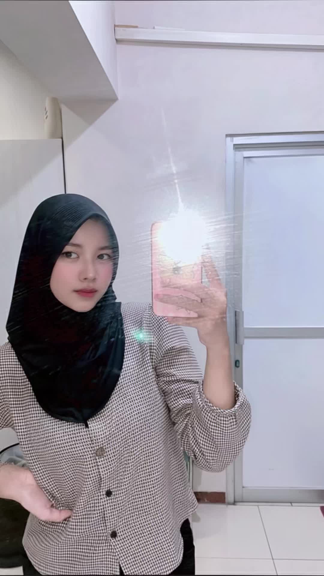 @Mey🌻