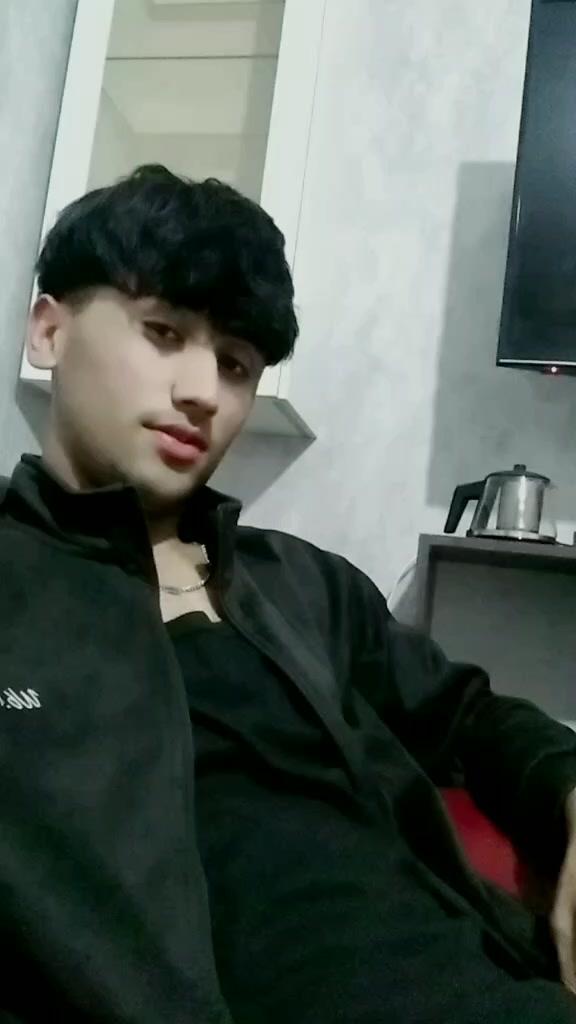 @امـ꯭ــomidـ꯭یــ꯭د🦅