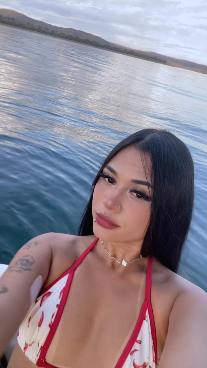 @Eshylen Evellyn