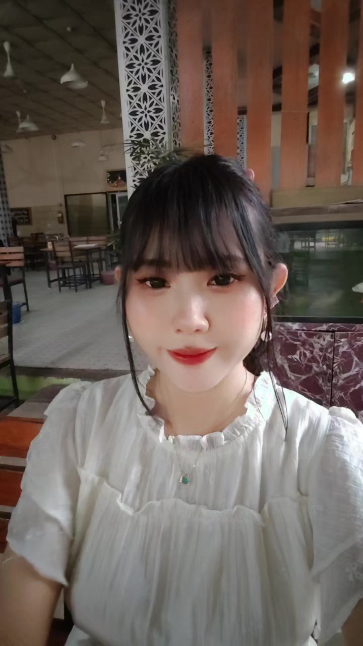 @Hnin Htet Aung