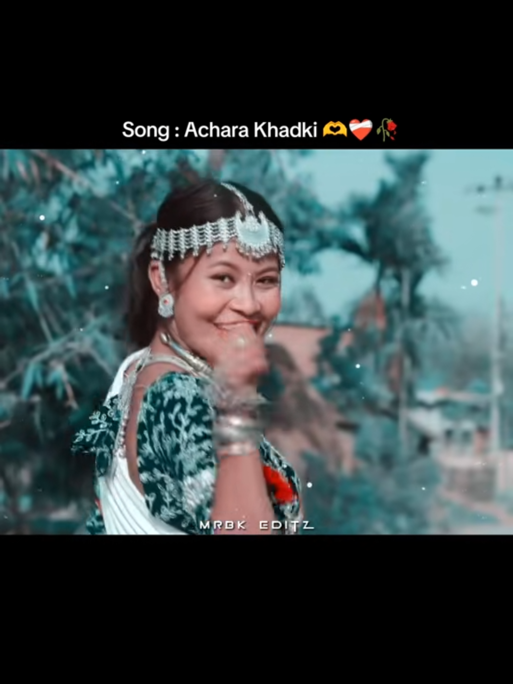 @️Binam Tharu [MRBK]