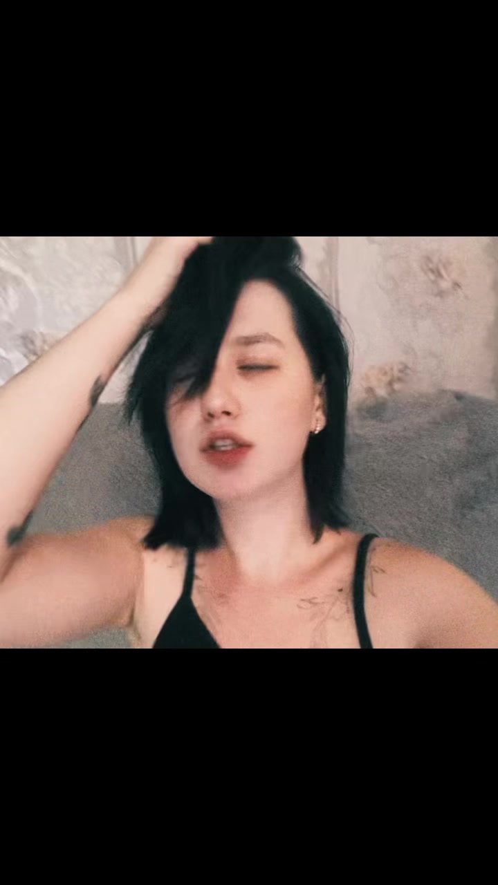 @lavensiaaa