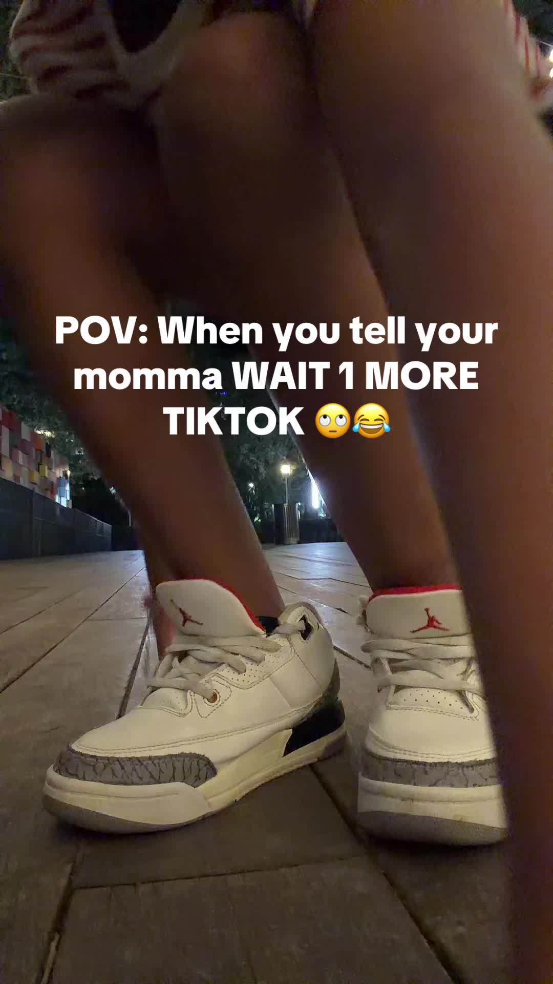 @themgirls_arielandtayla