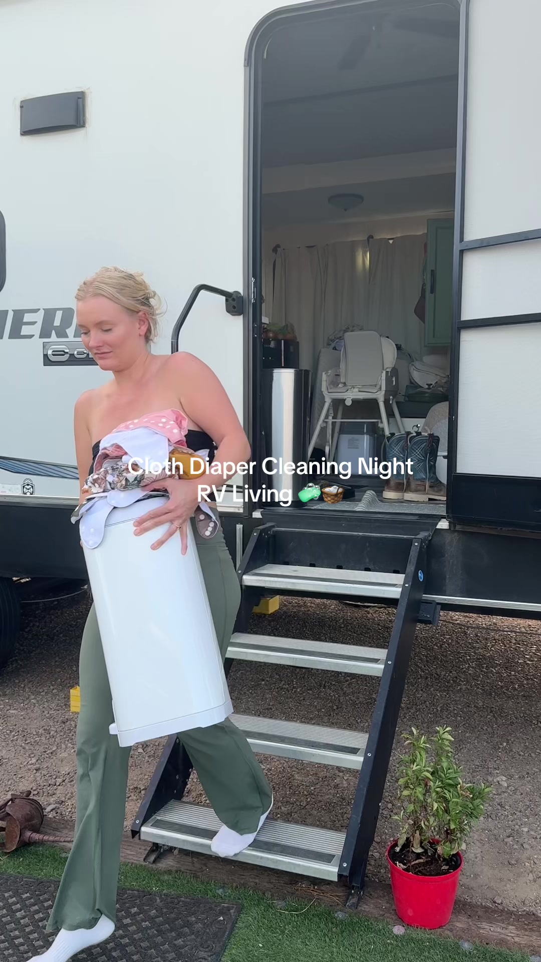 @Sierra - Full-Time RV Life