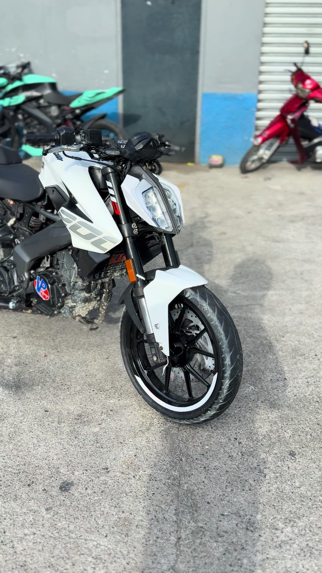 @Super Jav&iuml; 099