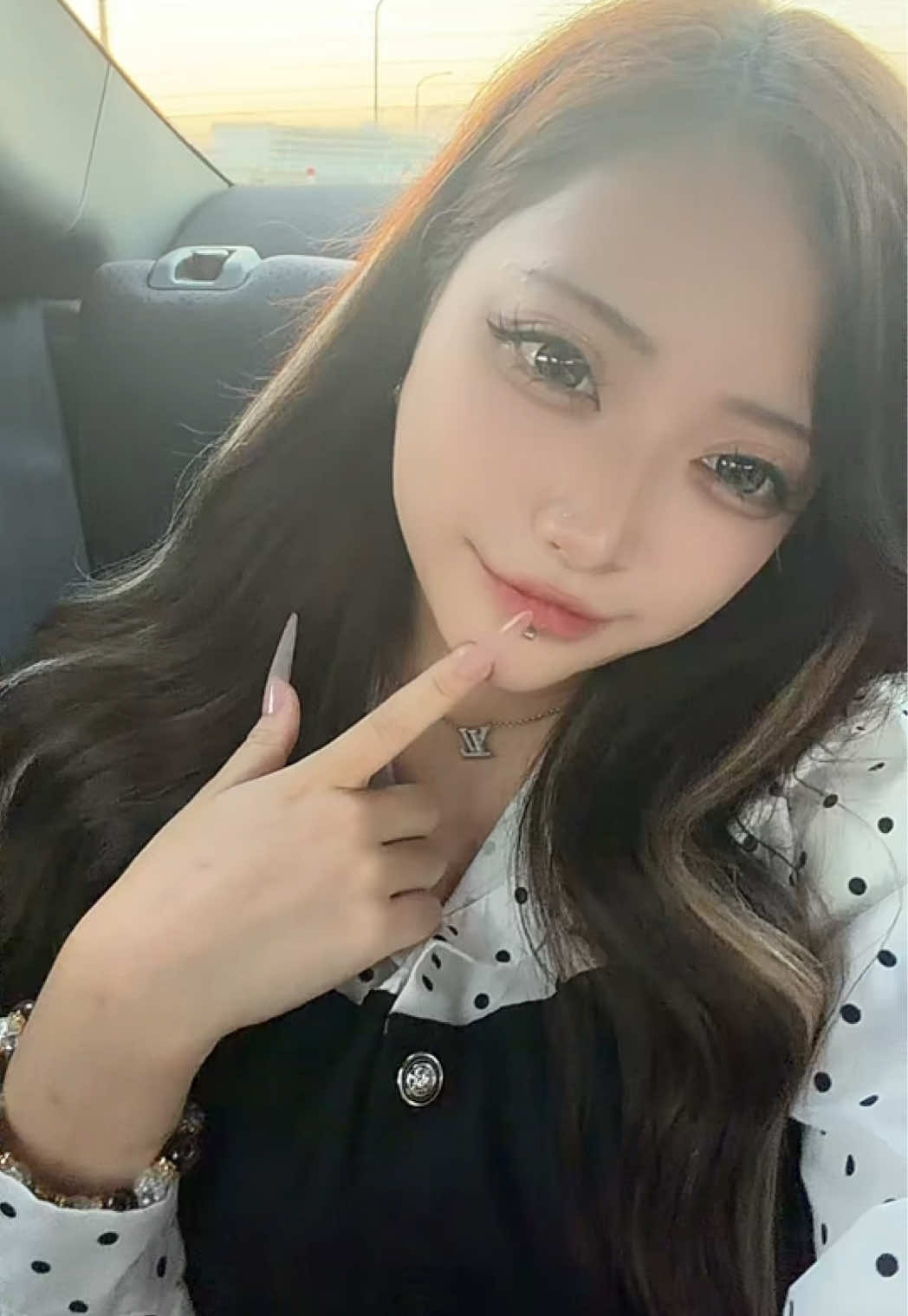 @𝑅𝑖𝑜