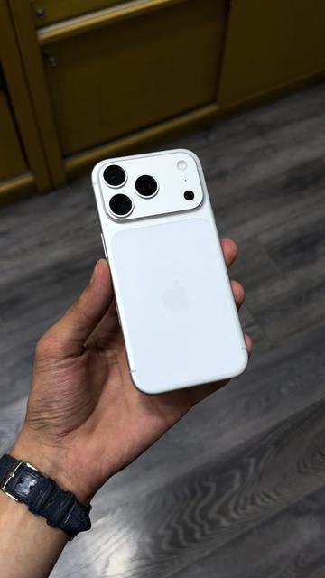 @iPhone Store Baku