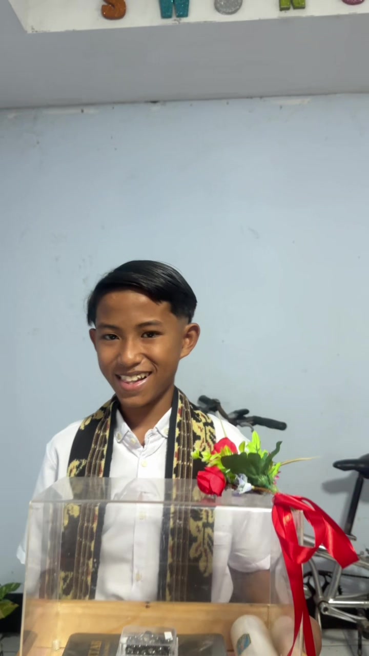 @Febriani Christin Ta