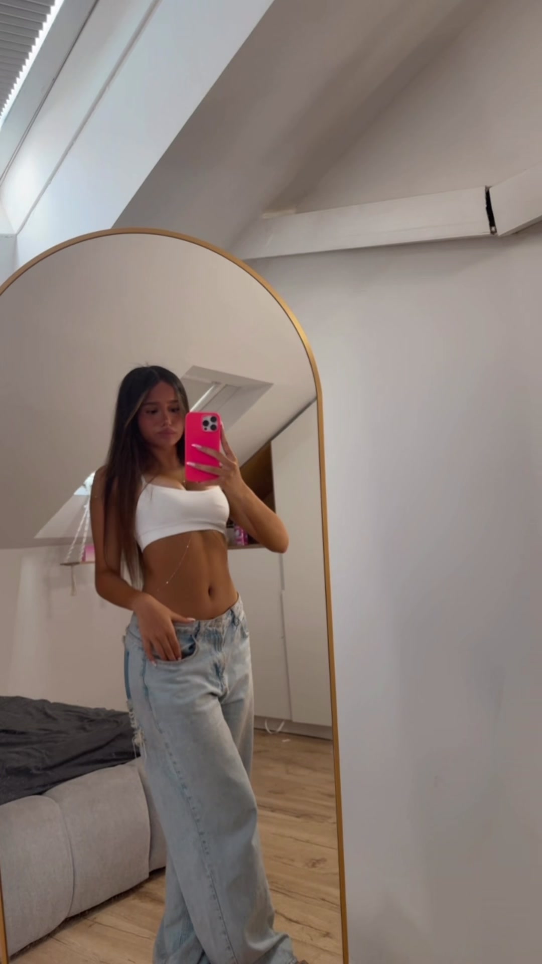 @𝐋𝐈𝐀𝐍 𝐇𝐀𝐒𝐒𝐎𝐍