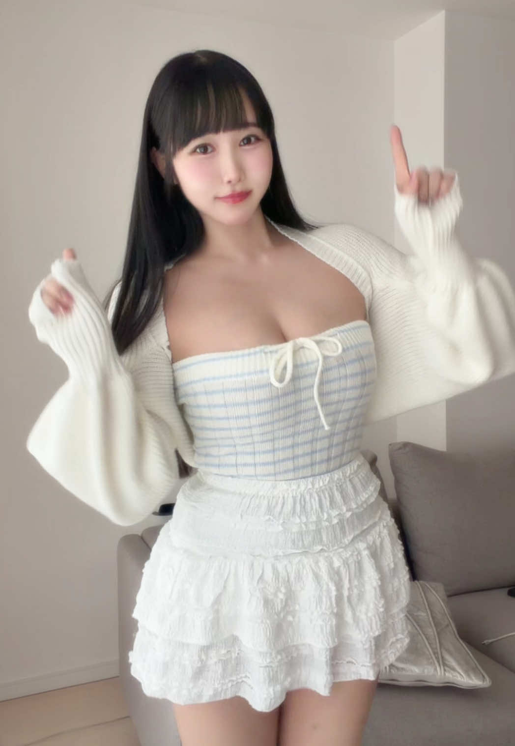 @宇佐美りな