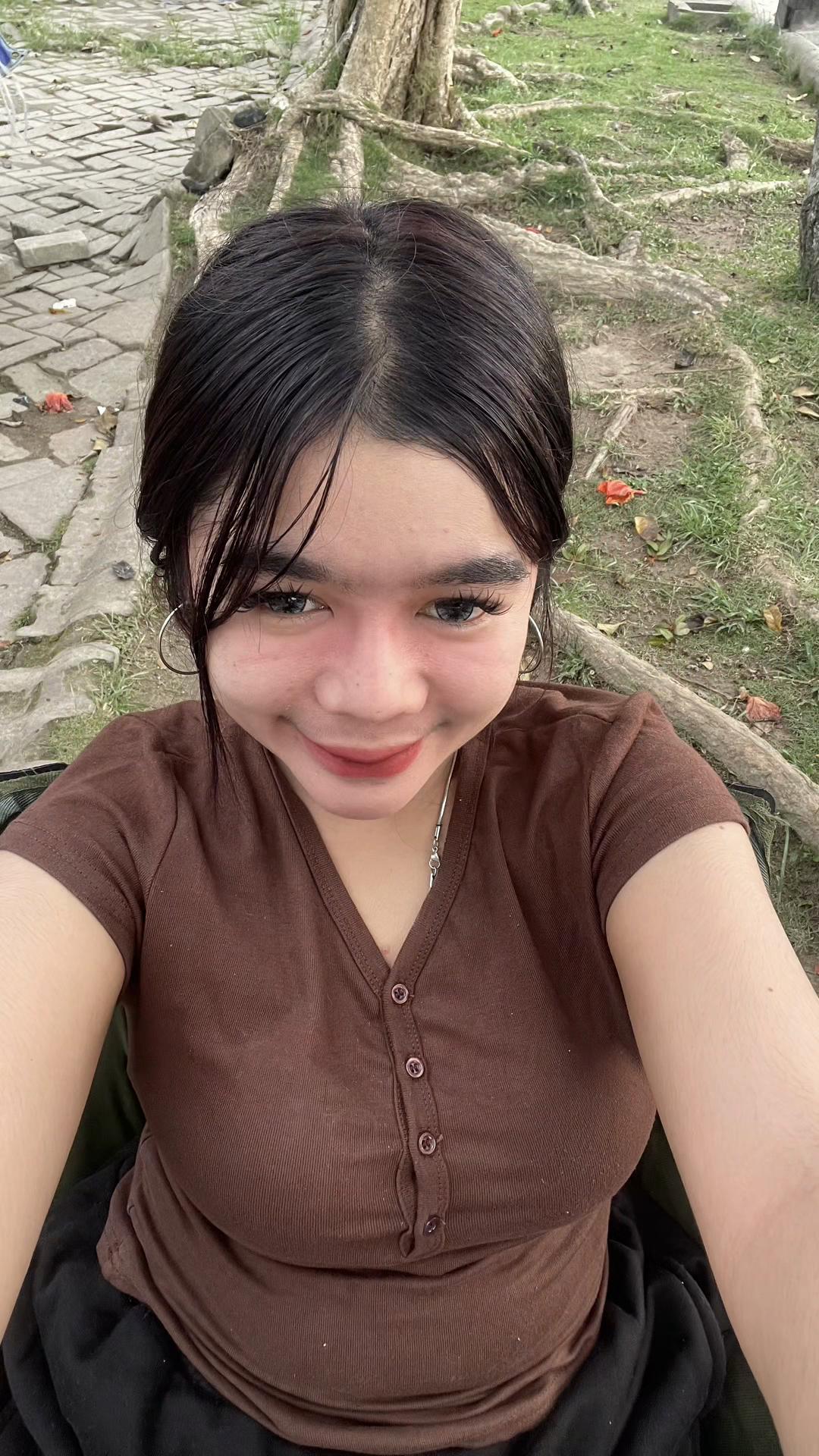 @adindanizza_