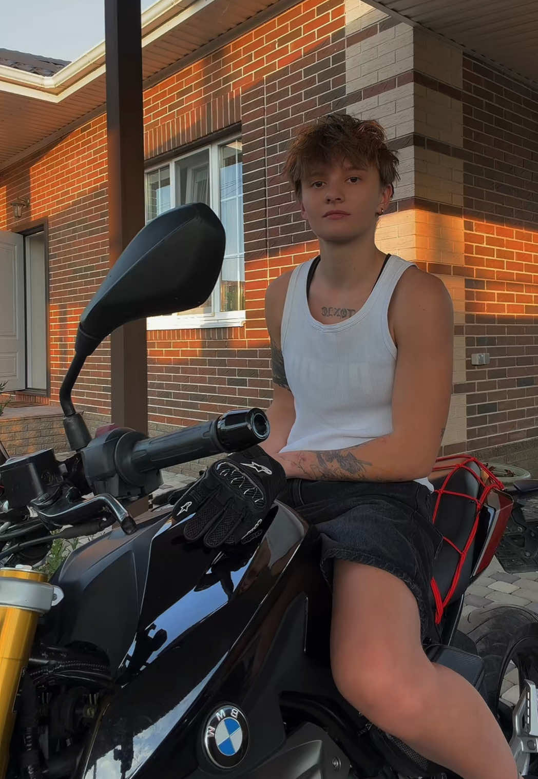 @Акула Лиззка 🦈