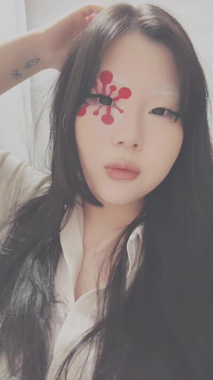 @hialinaki