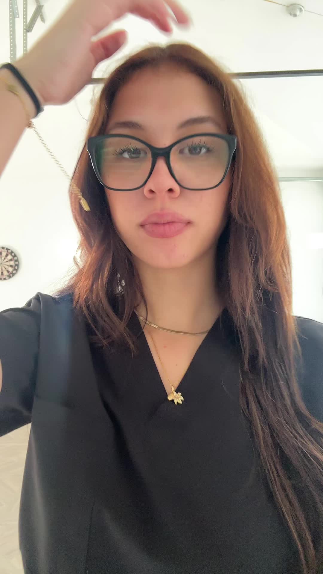 @Karikarikarikari